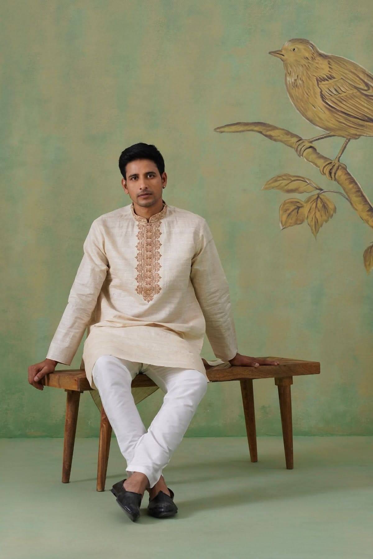 Ivory Ghicha Silk Kurta Set with Kashmiri Hand Embroidery
