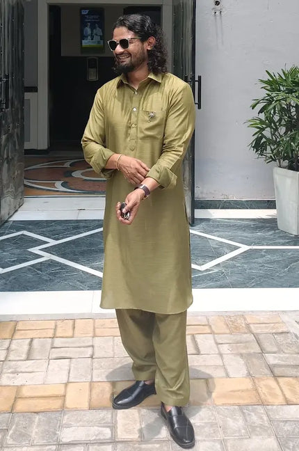 They understand ethnic wear like no one else in Kolkata.