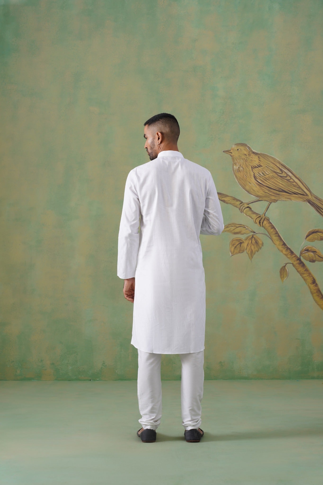 White Self-Textured Cotton Kurta